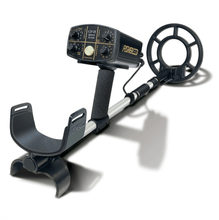 Load image into Gallery viewer, Fisher CZ21-10 Underwater Metal Detector with 10" Search Coil