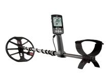 Load image into Gallery viewer, Minelab Equinox 800 Metal Detector w/ 11" DD Search Coil & Headphones