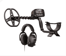Load image into Gallery viewer, Garrett AT Pro Metal Detector