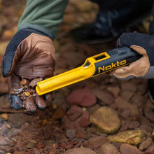 Load image into Gallery viewer, Nokta "The Legend" Metal Detector with Wireless Headphones and FREE Accupoint Pinpointer