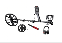 Load image into Gallery viewer, Minelab Equinox 900 Metal Detector with Pro-Find 40 Pinpointer by Sports365pro
