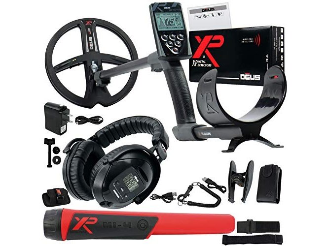 XP Deus Metal Detector with MI-4 Pinpointer, WS5 Headphones, Remote, 9” X35 Coil